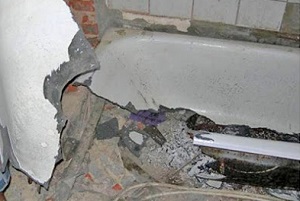 Демонтаж ванны в Братске