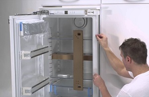 Установка встраиваемого холодильника в Братске