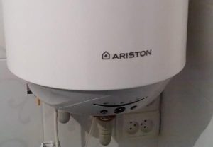 Замена водонагревателя Аристон в Братске